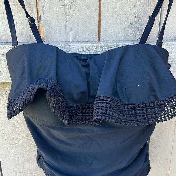 Kona Sol Black One Piece Swimsuit With Ruffle Details Size Large - Picture 2 of 5